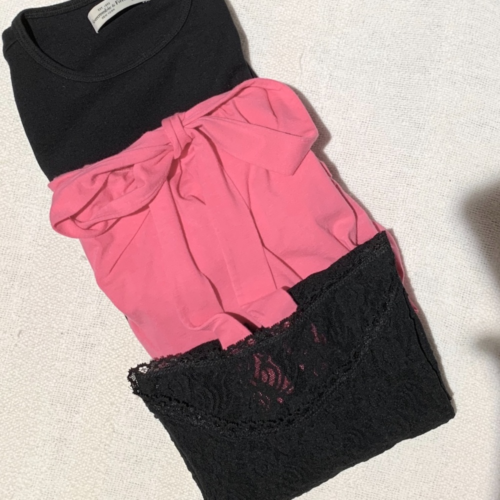 😊3 tops. Housewives NY - BUNDLE szM